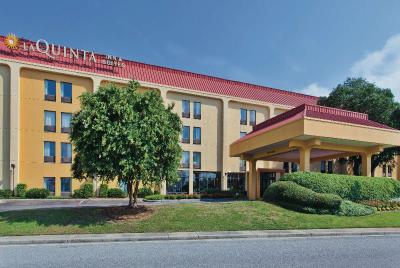 La Quinta Inn & Suites Charleston Riverview