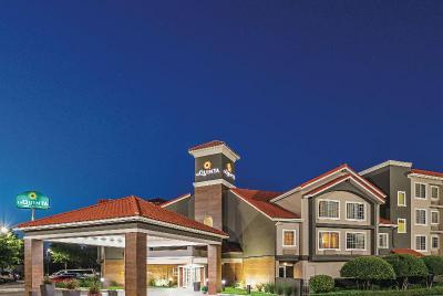 La Quinta Inn & Suites Ft. Worth North