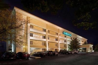 La Quinta Inn Indianapolis East / Post Drive