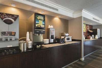 Quality Inn & Suites North Charleston Ashley P