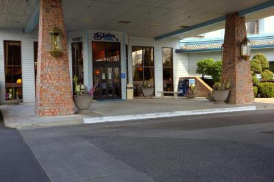 Sojourn Suites Portland Airport