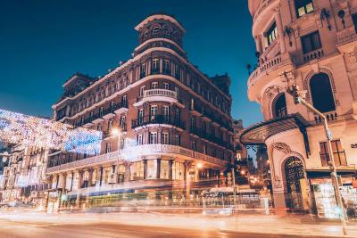Las Letras Gran Via