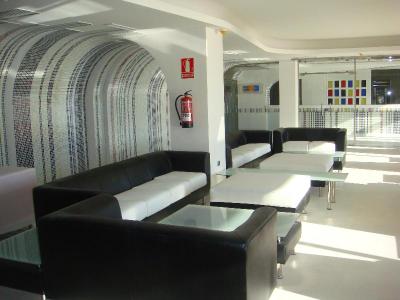 On Aleta Room