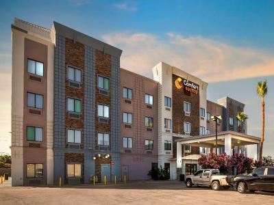 Comfort Suites