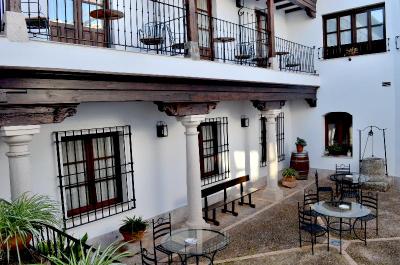 Hospedium Hotel Retiro del Maestre