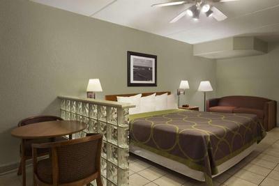 Super 8 by Wyndham South Padre Island