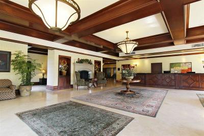 Bay Landing Hotel