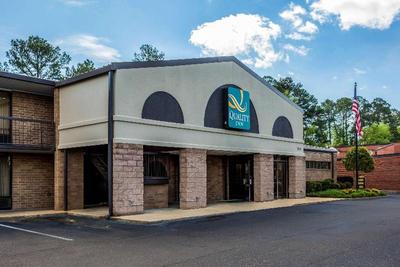 Quality Inn Tupelo - Near Barnes Crossing Mall