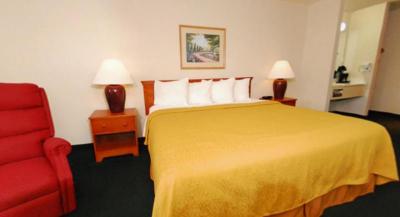 Quality Inn & Suites Chesterfield Village