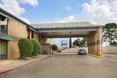 OYO Hotel Texarkana Trinity AR Hwy I-30