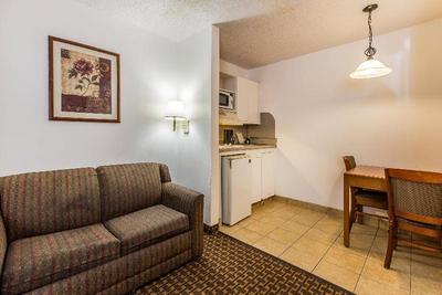 Suburban Extended Stay Abercorn