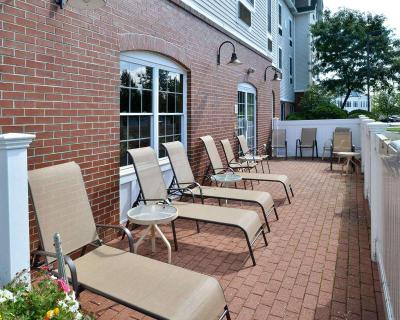 Comfort Inn & Suites Dover-Portsmouth