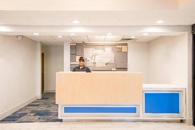 Holiday Inn Express Stone Mountain