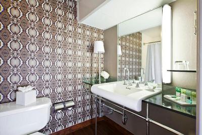 Hotel Derek
