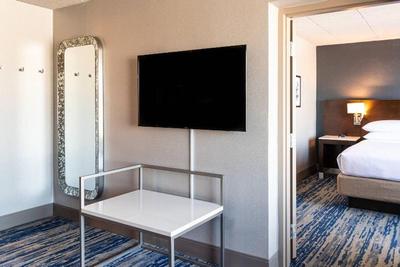 Skyline Hotel Detroit Airport SureStay Collection