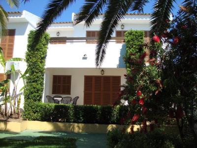 Cristina Apartamentos Villas