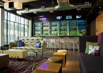 Aloft Phoenix Airport