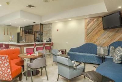 Hilton Garden Inn Phoenix Airport