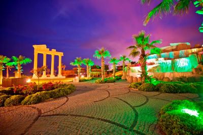 Flora Garden Beach Side