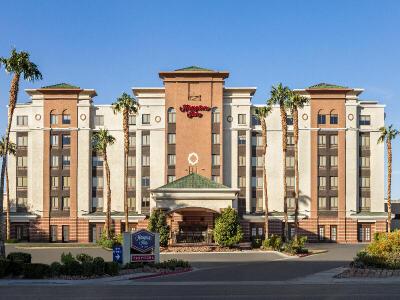 Hampton Inn Tropicana