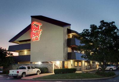 Red Roof Inn St Louis – Westport/ Maryland Heights