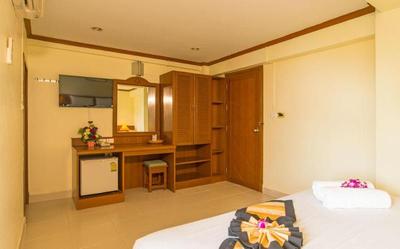 Krabi City Seaview Hotel
