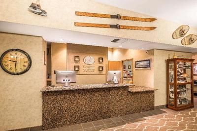 Comfort Suites Anchorage International Airport