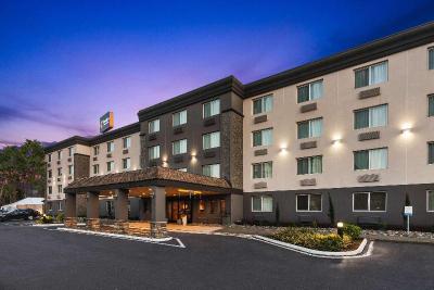 Comfort Inn Suites Vancouver Downtown City Center