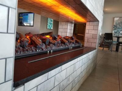 Executive Inn and Suites Oakland