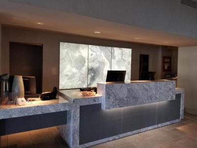 Executive Inn and Suites Oakland