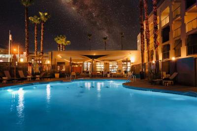 Moxy Phoenix Tempe/ASU Area