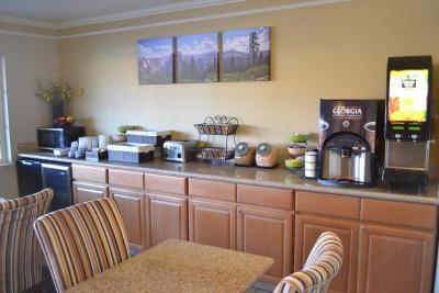 Summerfield Inn Fresno Yosemite