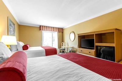 UpValley Inn & Hot Springs, an Ascend Hotel Collec