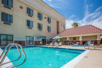 Comfort Suites Barstow near I-15