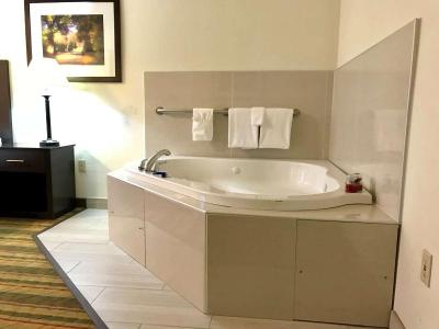 Best Western Visalia Hotel