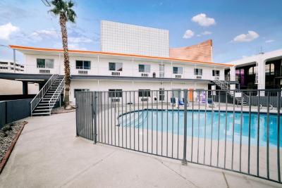 Siegel Suites Select - Convention Center