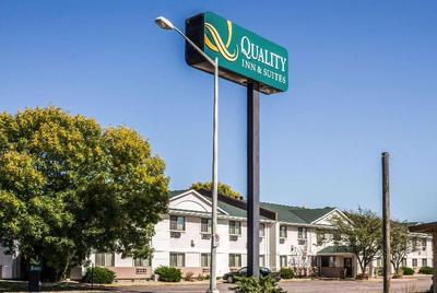 Quality Inn & Suites South Sioux Falls