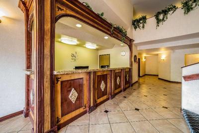 Quality inn ZIon Hurricane