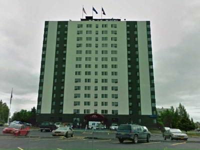 Inlet Tower Hotel & Suites
