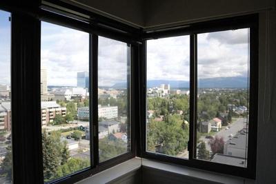 Inlet Tower Hotel & Suites