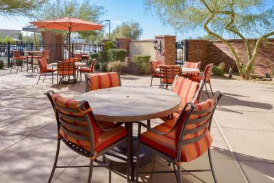Hilton Garden Inn Pivot Point Center