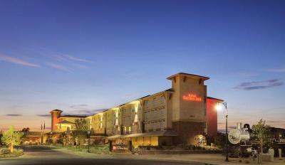 Hilton Garden Inn Pivot Point Center