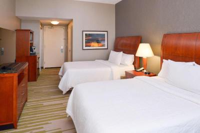 Hilton Garden Inn Pivot Point Center