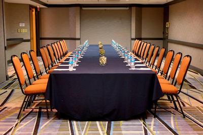 DoubleTree Suites by Hilton Raleigh-Durham