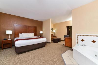 Comfort Suites