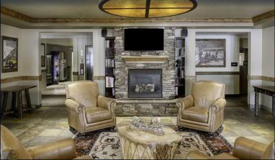 Yellowstone Park Hotel