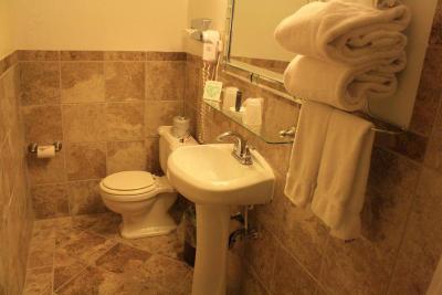Senator Inn & Spa