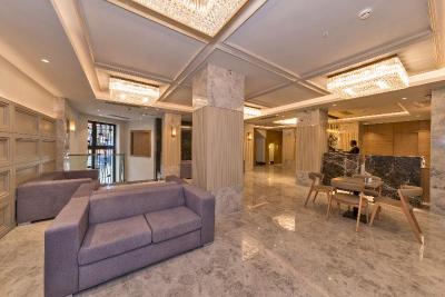 Golden Royal Hotel