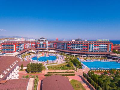 Lonicera Resort