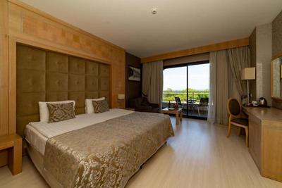 FashionTV Luxe Resort